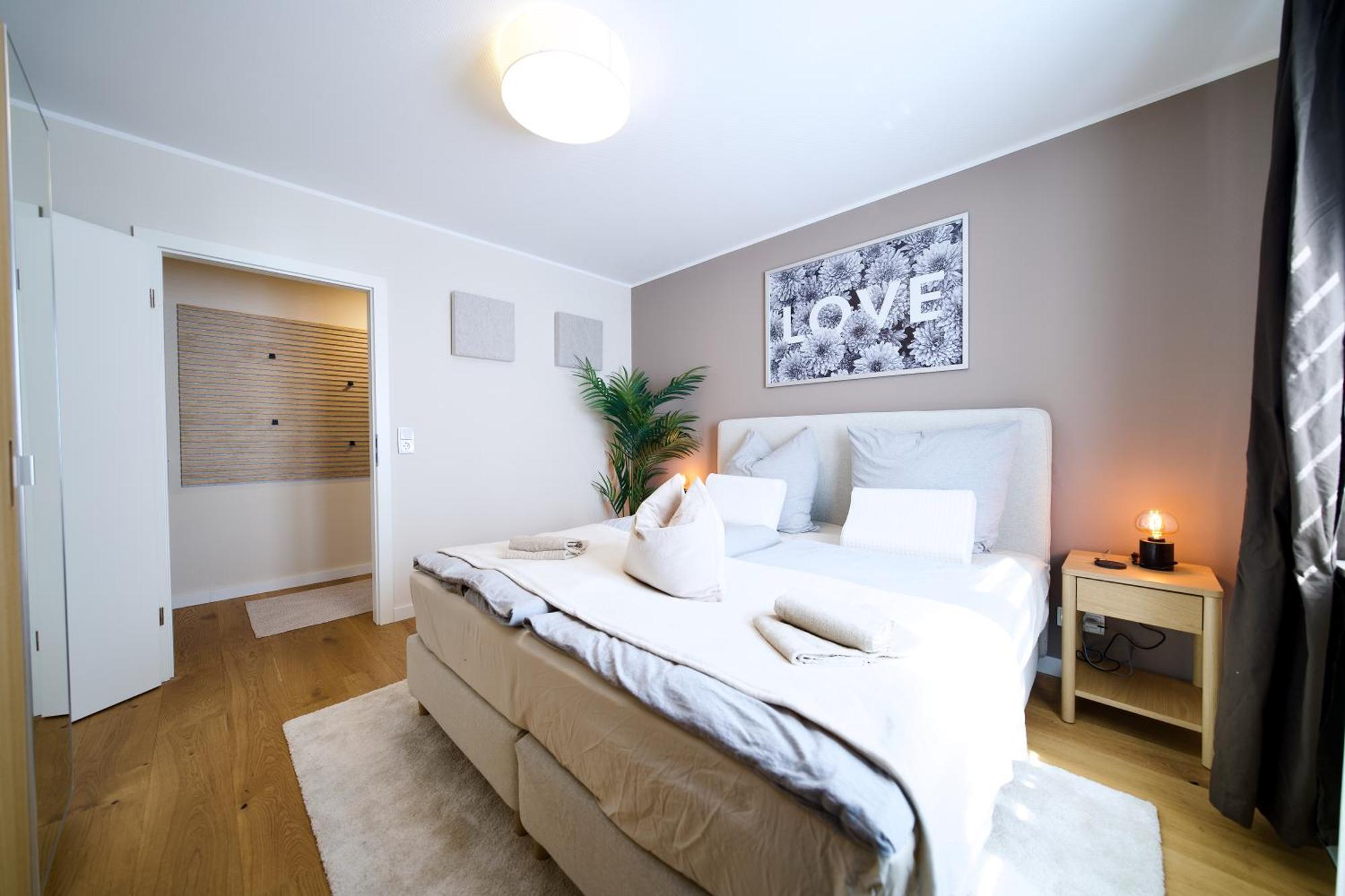 شقة Edler Wohnraum Schwanenteich-Oase Mit Balkon, Kaffeevollautomat, Lift & Parkplatz اتسوكو المظهر الخارجي الصورة