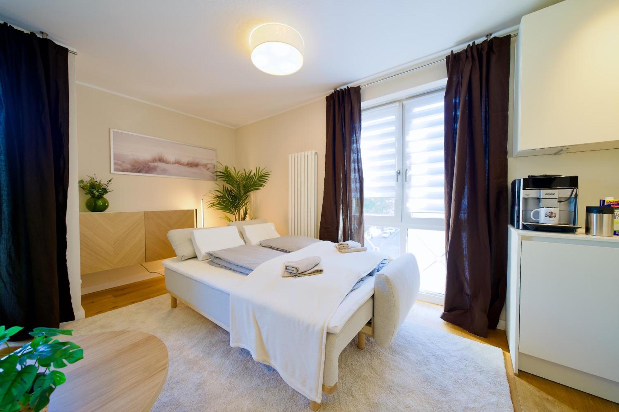 شقة Edler Wohnraum Schwanenteich-Oase Mit Balkon, Kaffeevollautomat, Lift & Parkplatz اتسوكو المظهر الخارجي الصورة